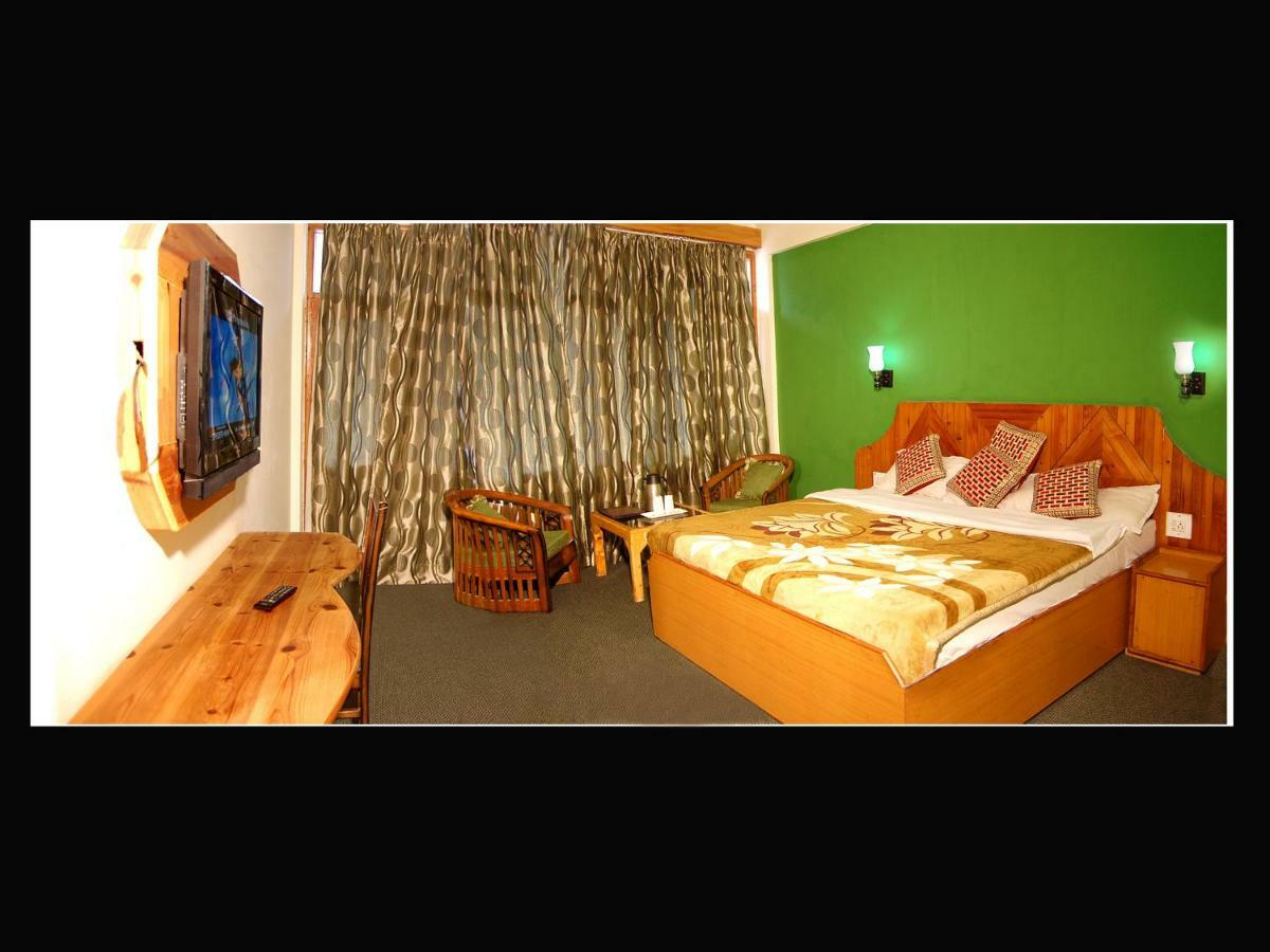 Hotel Nitesh Манали Экстерьер фото