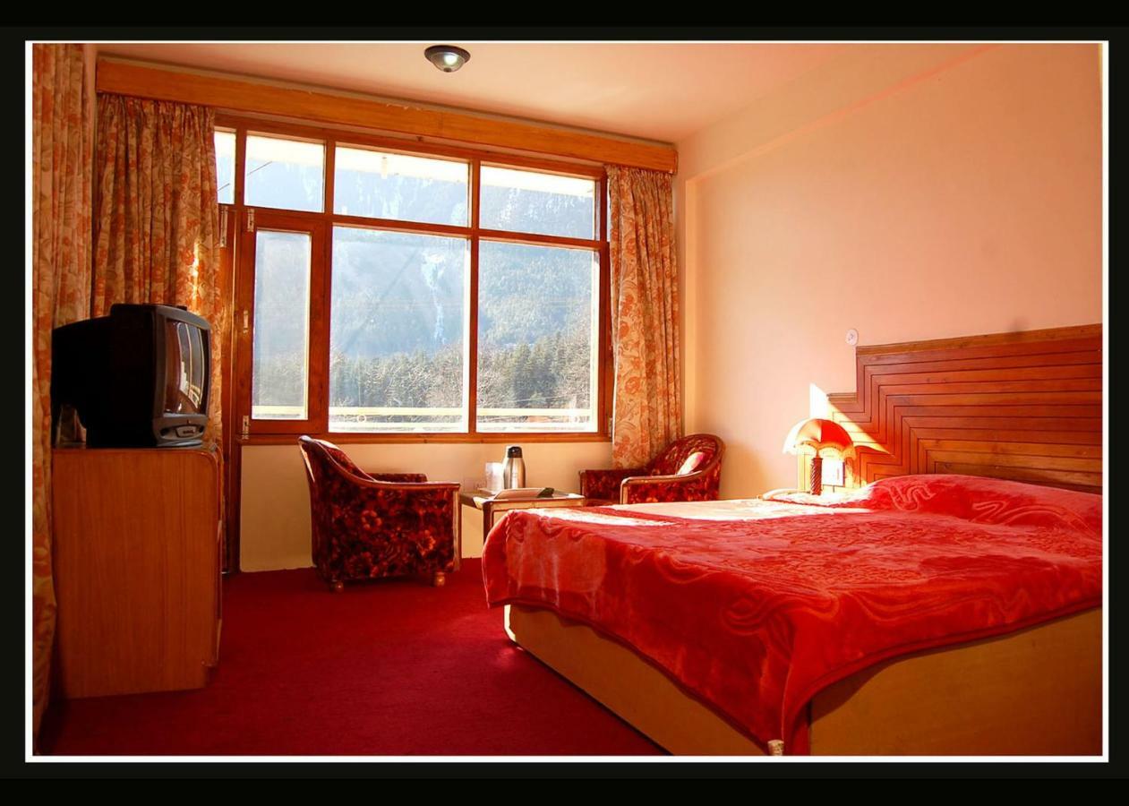 Hotel Nitesh Манали Экстерьер фото